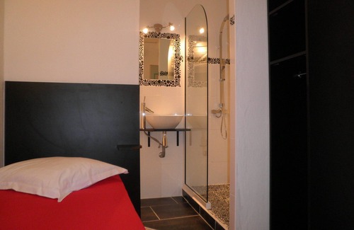 Toulon Hotel | Au Nouvel Hotel