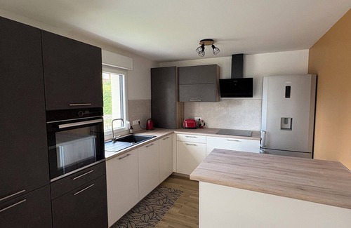 Bischwihr Condominio | Au P'tit Carré, garden duplex near Colmar