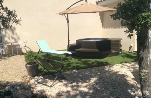 Sillans-la Cascade Cama Y Desayuno | Au Petit Bueix