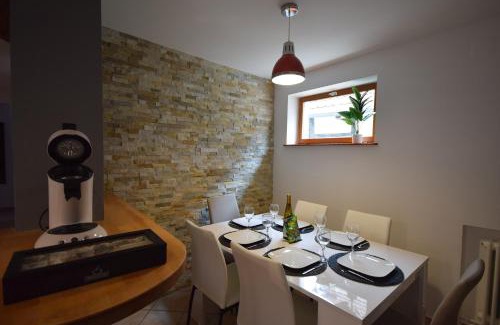Saint-Hippolyte Apartamento | au pied du Haut Koenigsbourg 1