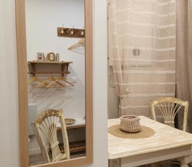 Basse-Goulaine Cama Y Desayuno | Au Poème du Chêne, Logement indépendant, Calme, Parking gratuit