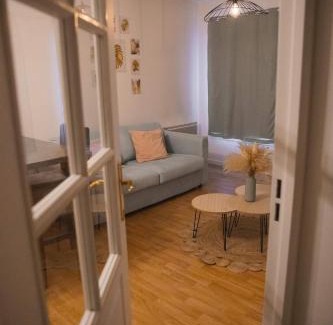 La Riviere-Saint-Sauveur Apartamento | Au Reflet Du Pont