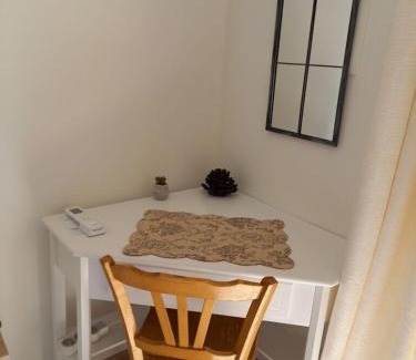Roquevaire Cama Y Desayuno | Au Temps des Secrets chambre d'hôtes