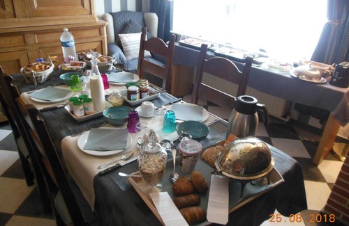 Corroy-Le-Chateau Cama Y Desayuno | Au trou perdu