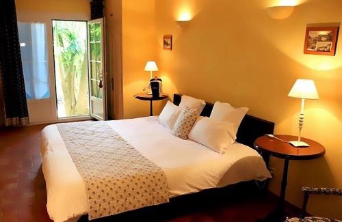 Porquerolles Hotel | Auberge des Glycines
