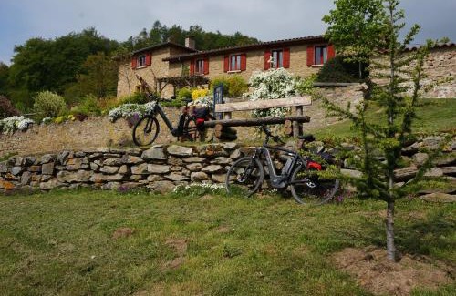 Montromant Cama Y Desayuno | Auberge du Thiollet