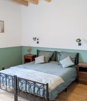 Saint-Leger-sous-Beuvray Casa | Auberge de la Belette Cendrée