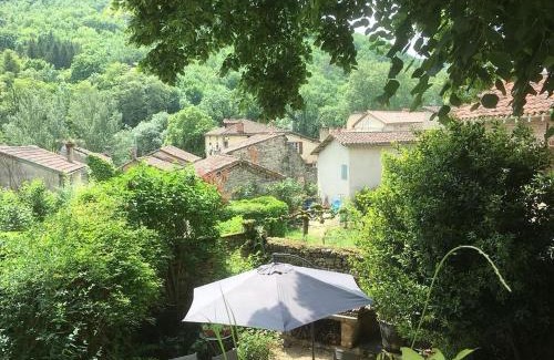 Saint-Antonin Noble Val Cama Y Desayuno | Auberge Lion D'Or