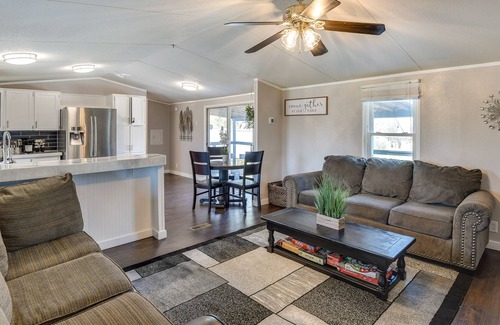 Era Casa | Aubrey Getaway Near Lake Ray Roberts!
