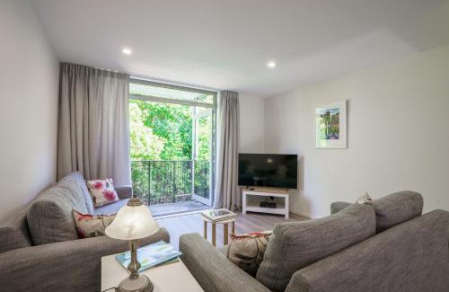 Parnell Apartamento | Auckland City Escape Modern Home with Spa Pool