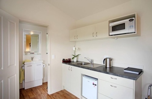 Clevedon Cabaña | Auckland Country Cottages - Fantail Cottage