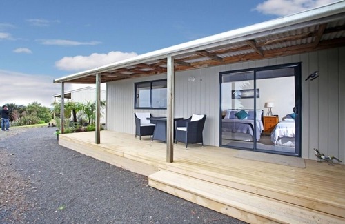 Clevedon Cabaña | Auckland Country Cottages - Tui Cottage