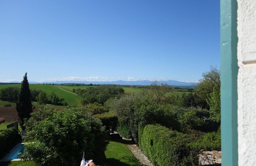 Pech-Luna Casa | AUDE - Casa de pueblo con piscina. Hermosa vista de los Pirineos.