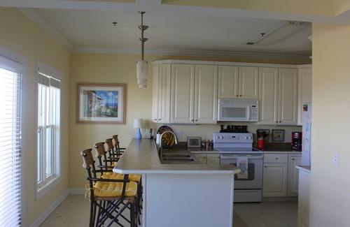 Ocean Isle Beach Condominio | 🏖 ¡Fin de verano especial! 17-24 de agosto! ¡Ultimo piso! 4 HAB / 4 Baños 🏖Acepta mascotas