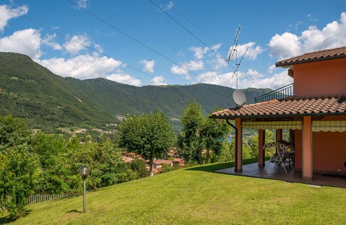 Monasterolo del Castello Apartamento | Aunt Maria's - Spirola Apartment. For a vacation surrounded by greenery