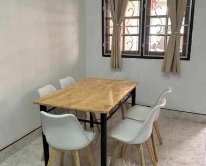 Betong Casa | Aunty P house