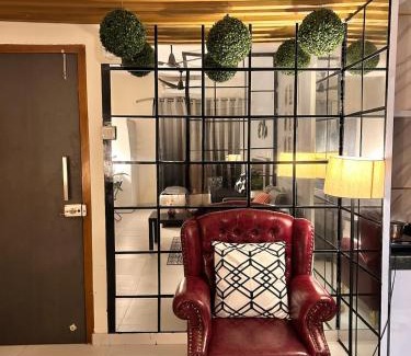 Karjat Apartamento | Aura Abode with private garden