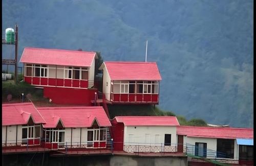 Kanatal Hotel | Aurevelle Kastura Resort Kanatal - 5 Min from Surkhanda Devi Temple # Mountain View Rooms # Himalayan View Resort