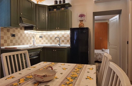 San Gimignano Apartamento | Apartamento Aurora a 100 m del centro histórico.