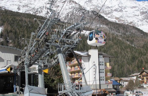 Saas Grund Apartamento | Aurora Appartement FLETSCHHORN by FeWo-PLAN SAAS230