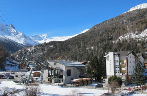 Saas Grund Apartamento | Aurora Appartement FLETSCHHORN by FeWo-PLAN SAAS230