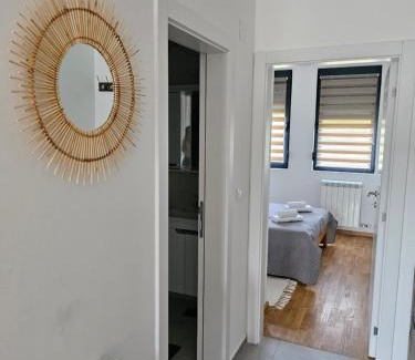 Vozdovac Apartamento | Aurora lux