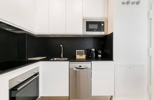 Carabanchel Apartamento | Aurora Stays by Charming IX, Apartamento para 4, parking gratis