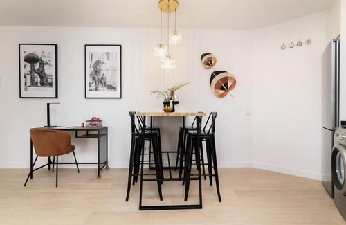 Carabanchel Apartamento | Aurora Stays by Charming XIV, Apartamento para 4, parking gratis