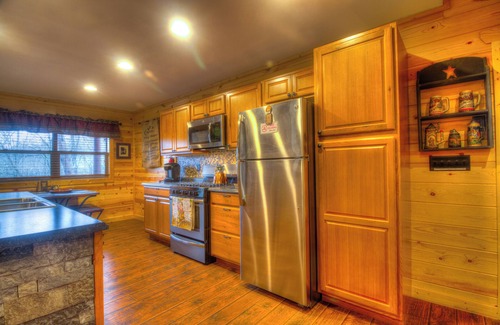Sevierville Cabina | Aussie hospitalidad con encanto de Tennessee.