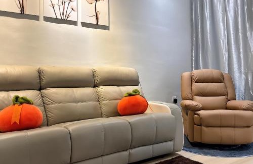 Taman Mount Austin Casa | Austin Landed Honey Nest 10pax by Our Stay