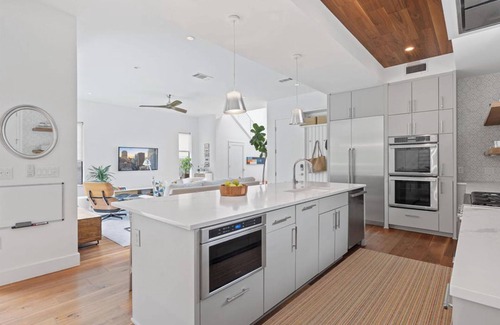 South River City Casa | Austin Luxury + Private Pool - Chelsea Oak I