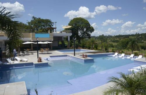 Dos de Mayo Hotel | Austral Hotel