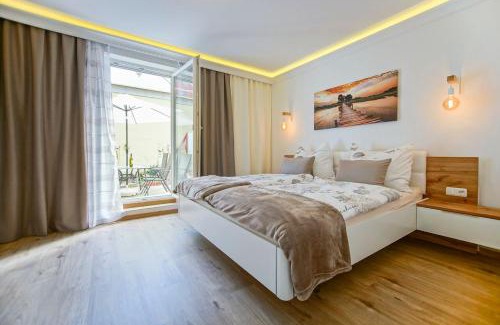 Leoben Apartamento | AusZeit Leoben 1 mit Terasse und gratis Parkplatz