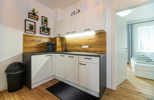 Leoben Apartamento | AusZeit Steiraland 2 mit privaten Terrasse und Garten und Parkplatz