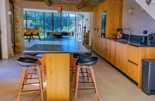 Saint-Saturnin-les-Apt Villa | Authentic 1818 Provençal Bastide in the Heart of Provence – La Magnanerie 1818