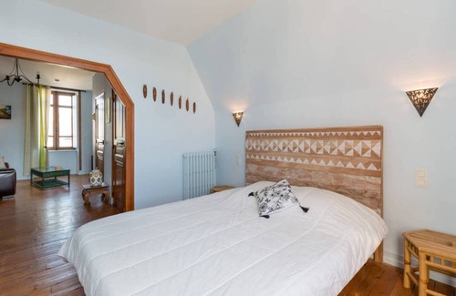 Courtoisville-Sillon-Moka Cama Y Desayuno | Auténticas habitaciones, a 50 metros de la playa, aparcamiento gratuito.