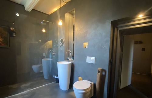 Clemency Casa | Authentic castle anno 1634 - room Tribute