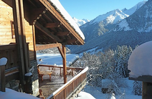 Courchevel Chalet De Esquí | Auténtico chalet confortable al pie de las pistas en Courchevel