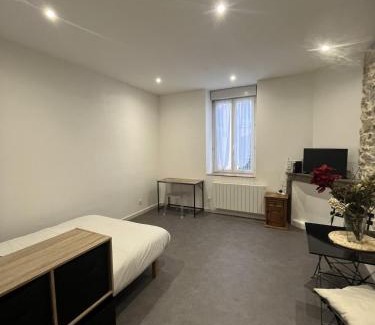 Tournon-sur-Rhone Apartamento | Authentic