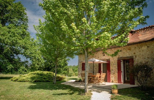 Issac Casa | Authentic gîte on estate with swimming pool