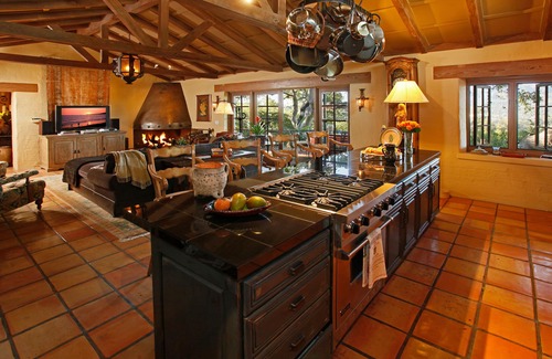 Las Positas Casa | Auténtico Hilltop Adobe situado entre el centro y la playa!