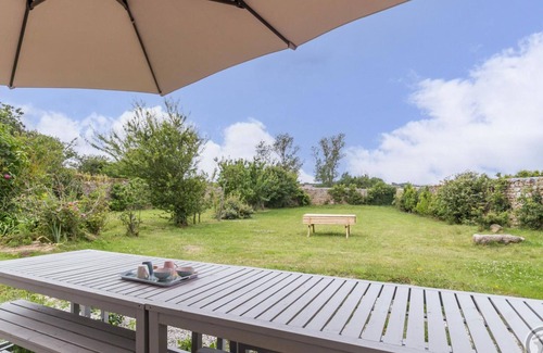 Rethoville Cabaña | Casa auténtica con jardín cerrado, ping-pong, futbolín, estacionamiento y WiFi en Vicq-sur-Mer
