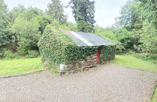 Blackwater Bridge Cabaña | Authentic Irish cottage in the Ring of Kerry