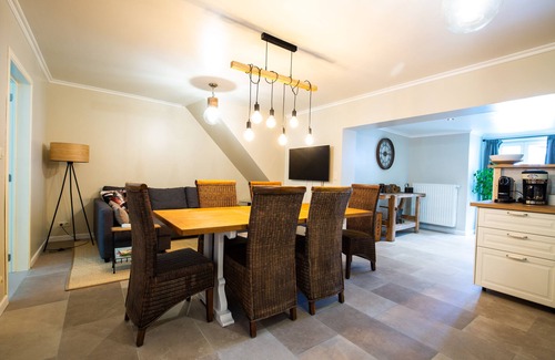 Alken Casa | Auténtica granja cuadrada - La herrería (100m²)