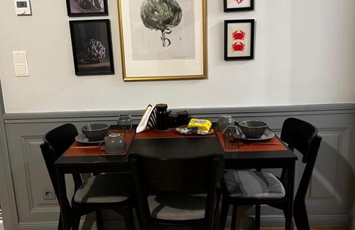Landstrasse Apartamento | Authentic Viennese Living