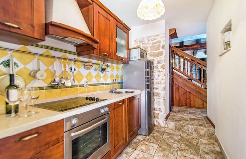 Mirce Casa | Ideal casa de vacaciones con piscina privada en Supetar