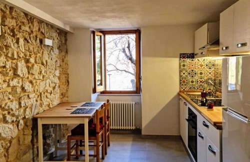 Palombaro Casa | Authentic Village Townhouse & Optional Apartment