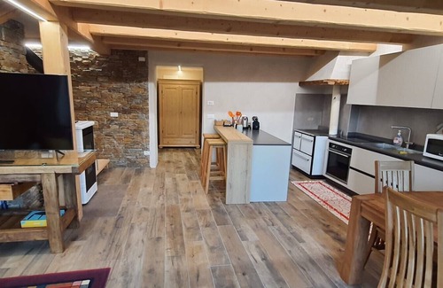 Roncegno Chalet De Esquí | Authentic wooden chalet with panorama, fireplace and alpine flair