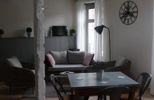 Dinant Casa | Autrefois chez Lina