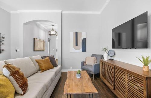 Cedar Park Casa | Autumn Fire